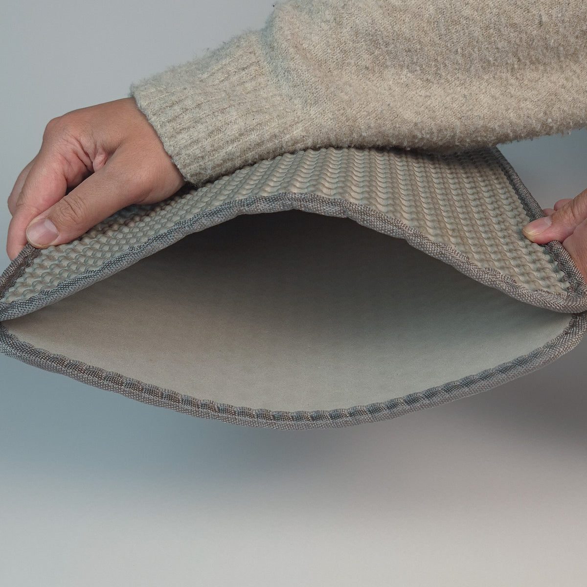 Kattegrus-måtte med honeycomb-design — dobbeltlag EVA
